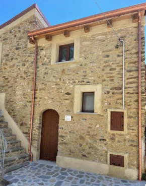 Casa Vacanze “Agriturismo Borgo Spinelli” Laureana Cilento